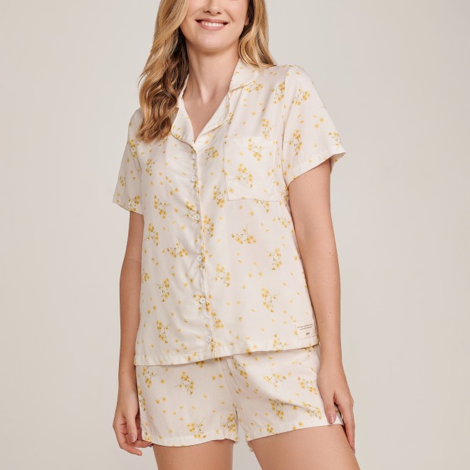 Pijama Curto  Short  com Botões Daisy